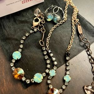 Vintage retired Sabika